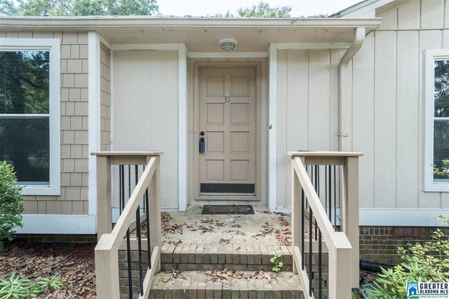 Building Photo - 31 Burgundy Ln