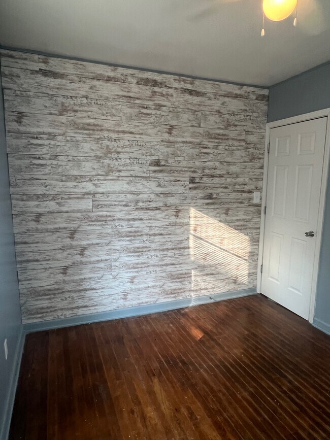 Bedroom 1 - 411 S Jefferson St