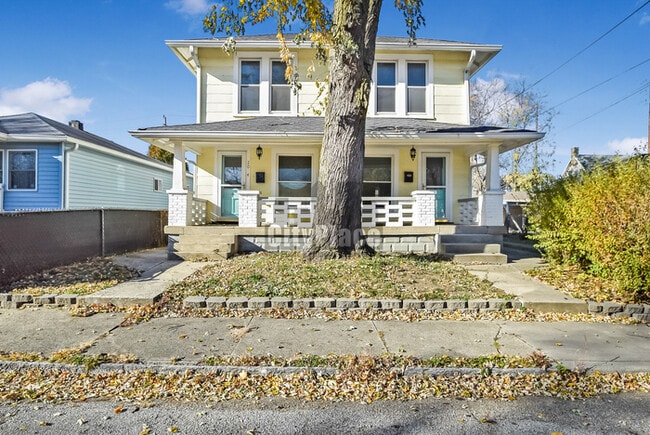 Photo - 2012 Olive St House