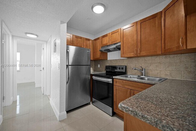 Foto del edificio - 6904 SW 5th St