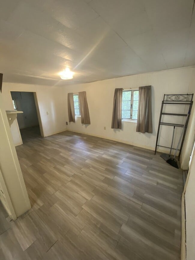 Foto del edificio - 1 bedroom cottage near Downtown Tavares