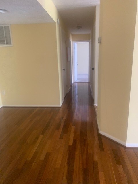 Building Photo - 3391 Littleton Way