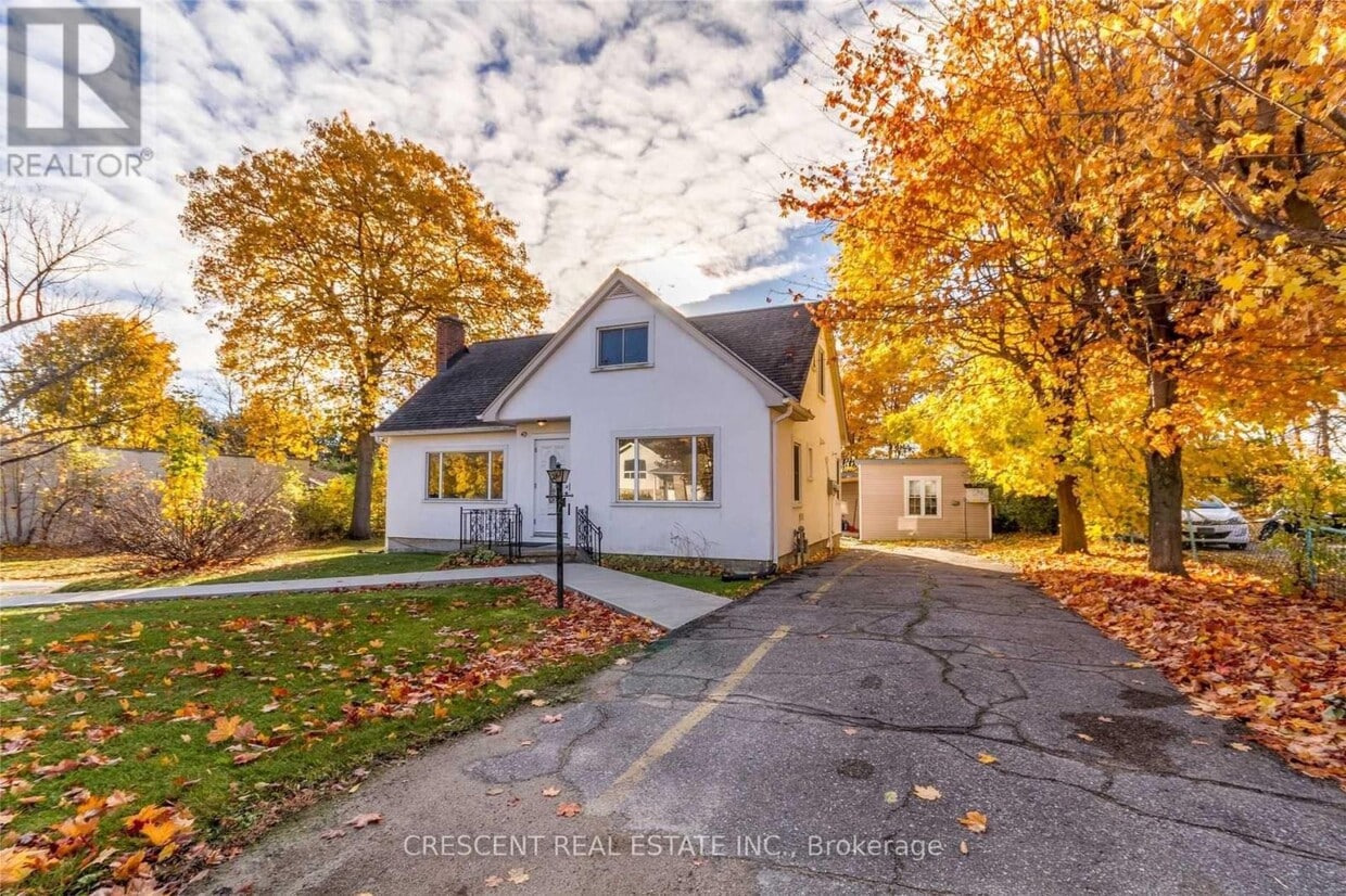 Photo principale - 261 Barrie Rd