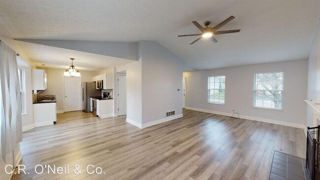 Building Photo - 4 br, 1.5 bath House - 6078 Wexford Park D...