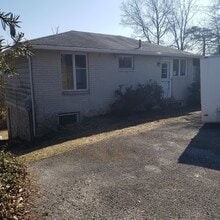 Building Photo - 45 Rainbow Trail