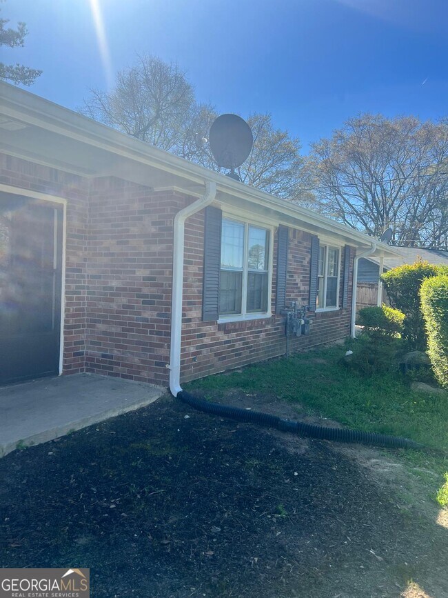 Foto del edificio - 1152 Pinedale Cir NW