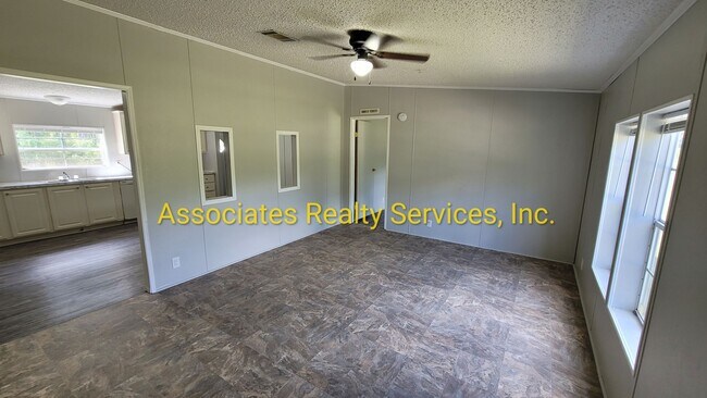 Foto del edificio - Secluded Home in the Country!!!- COMING SOON!