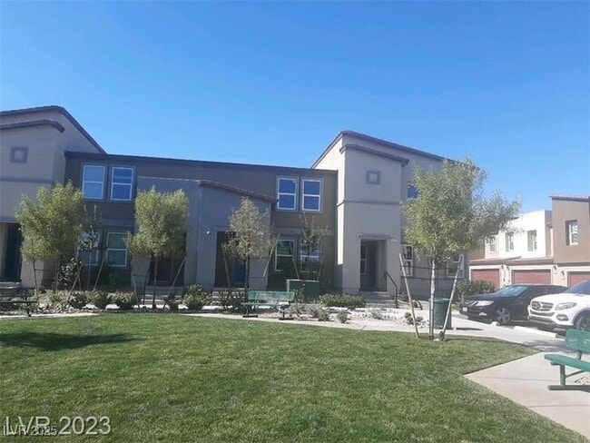 Building Photo - 9114 Hitmaker St