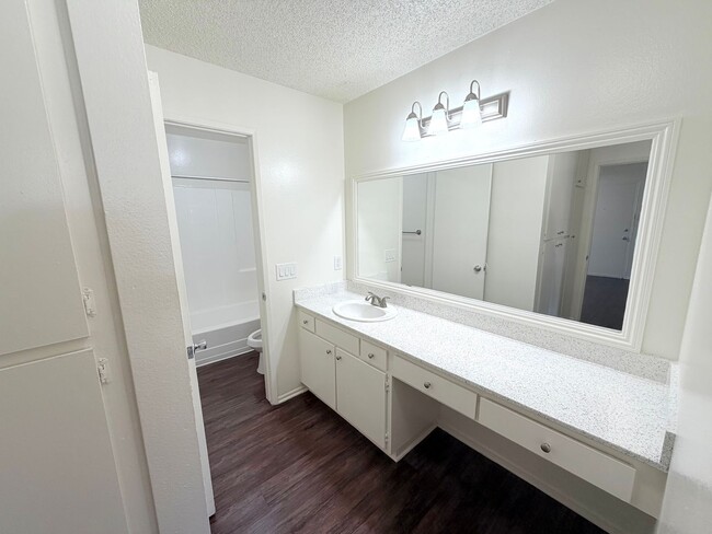 Interior Photo - Mariposa Apartments
