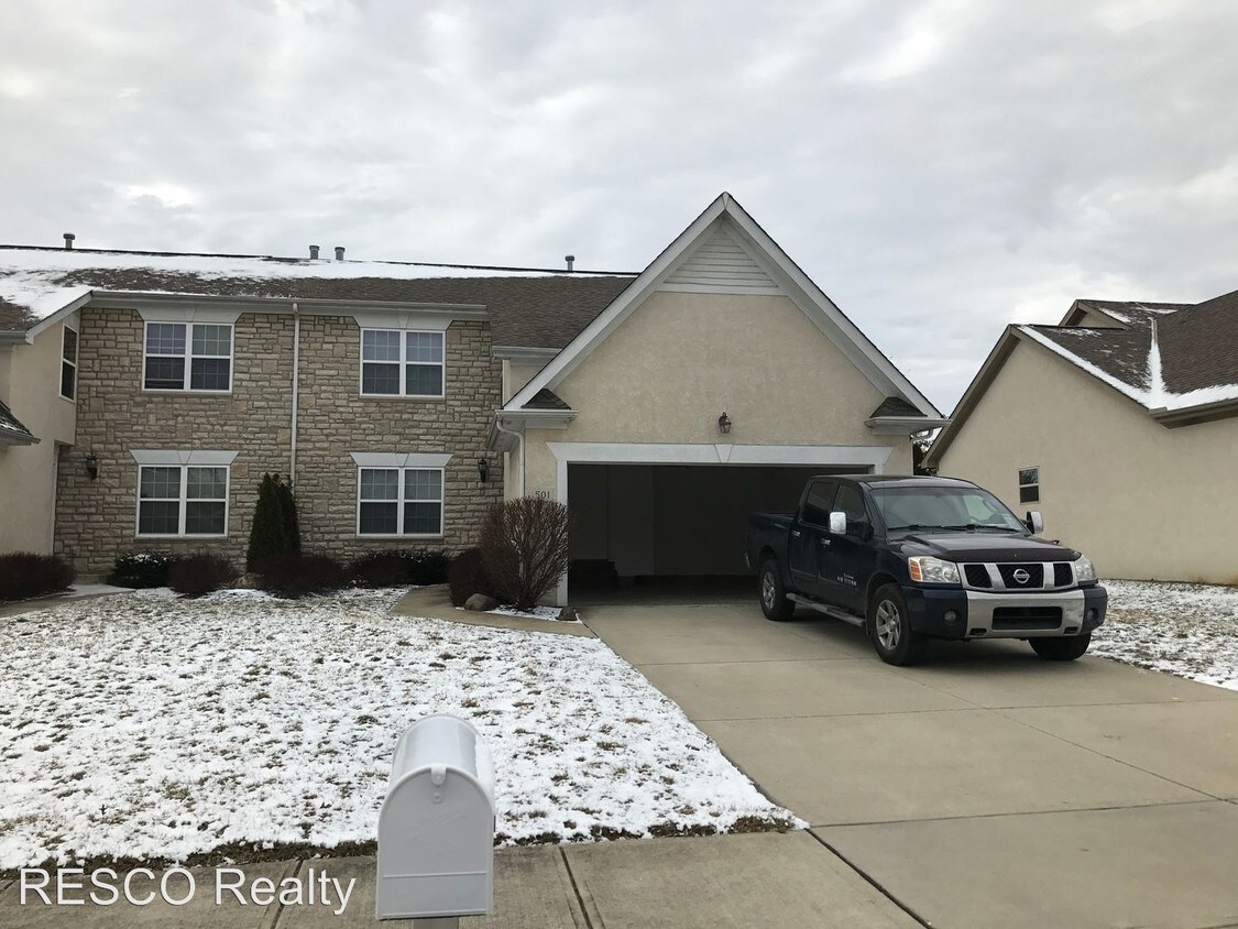 499 Radcliff Dr, Westerville, OH 43082 Condo for Rent in Westerville