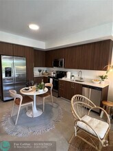 Building Photo - 5451 N University Dr