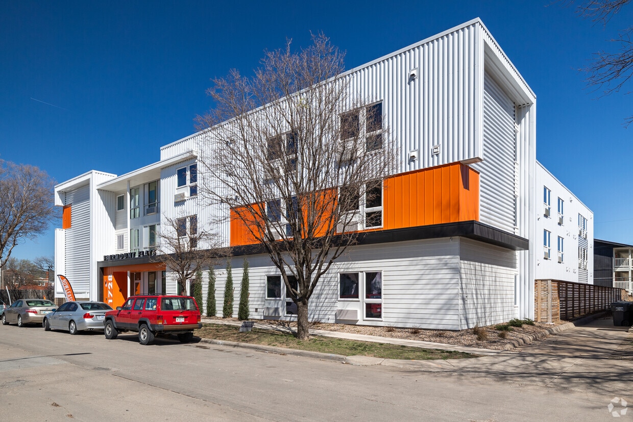 1728 Fairmount St - Fairmount Flats