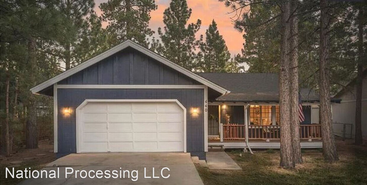 Primary Photo - 3 br, 2 bath House - 440 East Mountain Vie...
