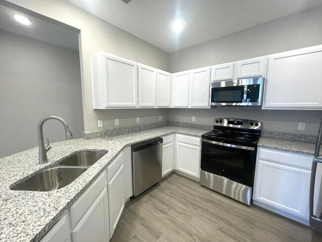 Foto del edificio - 300 Willow Grv Wy