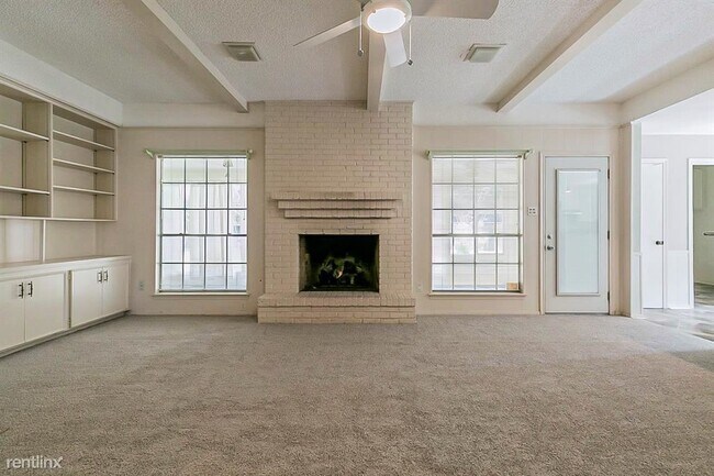 Building Photo - 4 br, 2 bath House - 3022 Tam O Shanter Lane