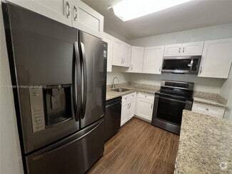 Building Photo - 4354 NW 9th Ave