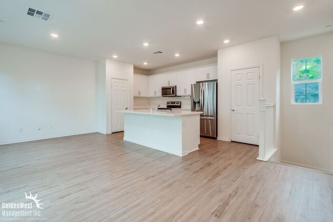 Foto del edificio - Modern 2Bdm 2.5Ba Condo in ViewPointe Comm...