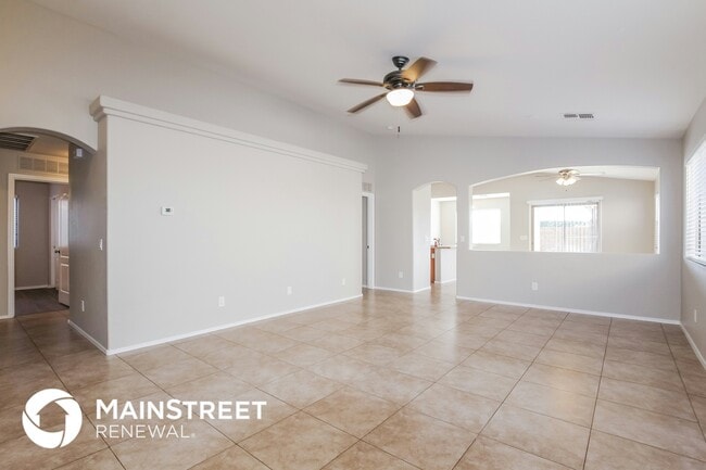 Building Photo - 4648 N 113th Dr