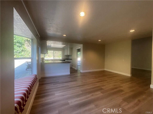 Building Photo - 1246 Kinglake Dr
