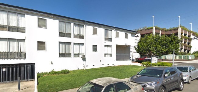 Foto del edificio - 501 S Oxford Ave