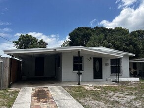 Building Photo - 2808 Ave I