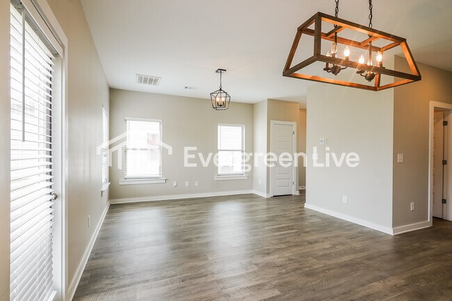 Foto del edificio - 11103 Summerchase Lp