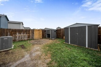 Building Photo - 18279 Via Aurelia Dr