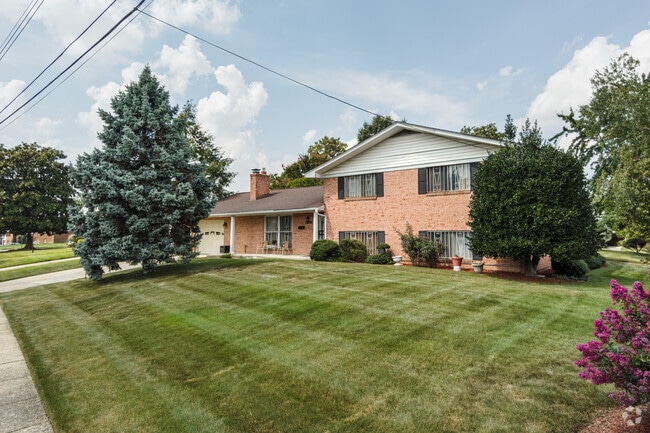 Split-level homes in Hillcrest Heights are mostly brick.