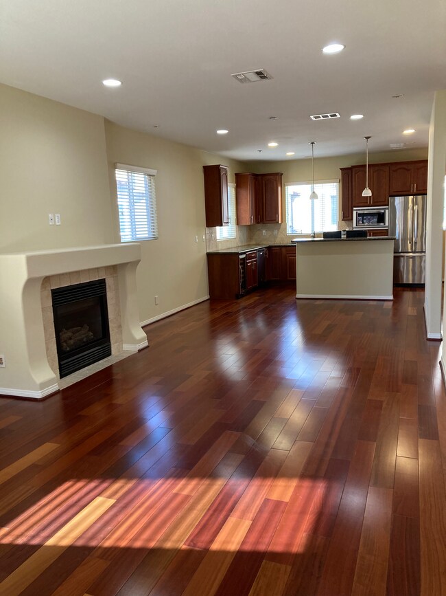 Building Photo - 1714 Ruxton Ln