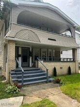 Building Photo - 892 Delia Ave