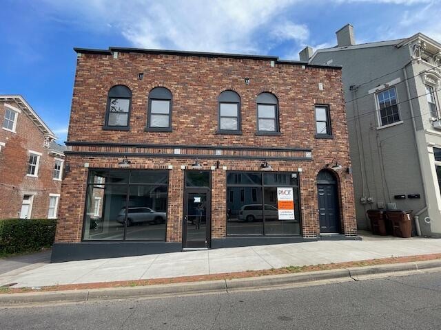 Foto del edificio - 713 W Pike St