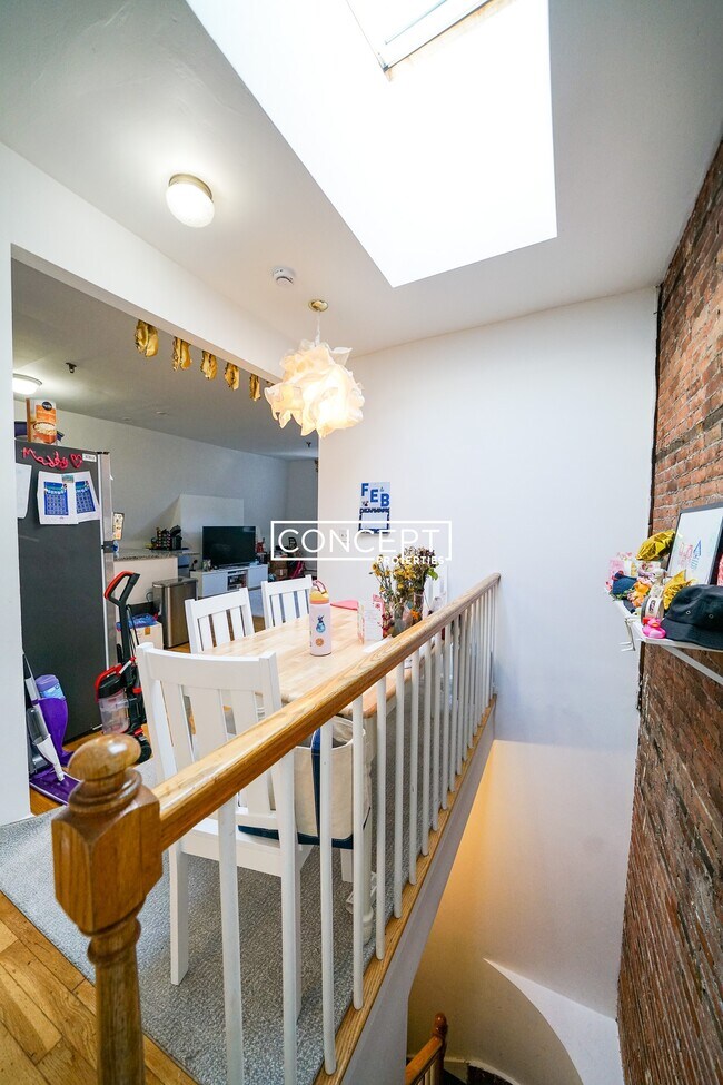 Foto del edificio - 168 Northampton St