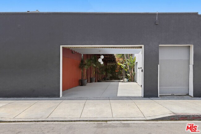 Foto del edificio - 718 N Figueroa St