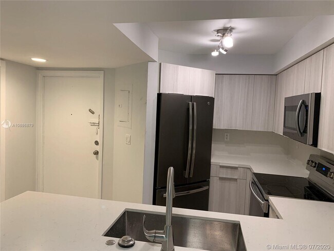 Building Photo - 8275 SW 152nd Ave