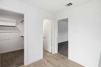 Building Photo - 31814 Hallington Hl Ln