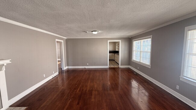 Building Photo - 1621 31st St Ensley
