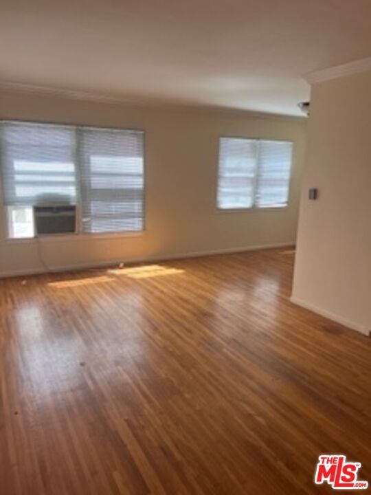 Foto del edificio - 4277 Tujunga Ave