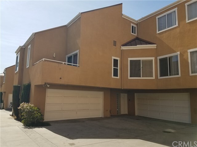 Building Photo - 609 Fairview Ave