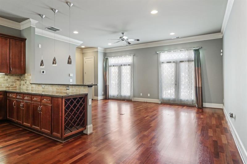Foto principal - 700 Piedmont Ave NE