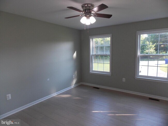 Building Photo - 4425 Harris Pl