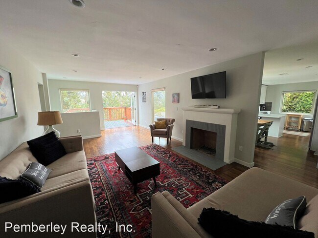 Building Photo - 4 br, 3 bath House - 4761 Lomita Dr