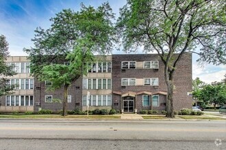 Building Photo - 1333 W Touhy Ave