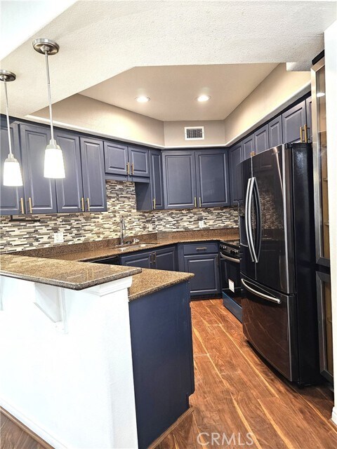 Foto del edificio - 2723 Lake Pointe Dr