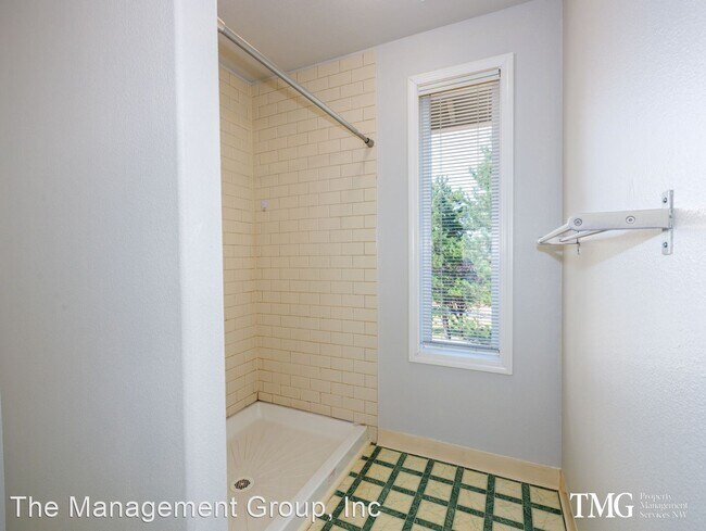 Foto del edificio - 3 br, 2.5 bath House - 1913 NW 31st Way