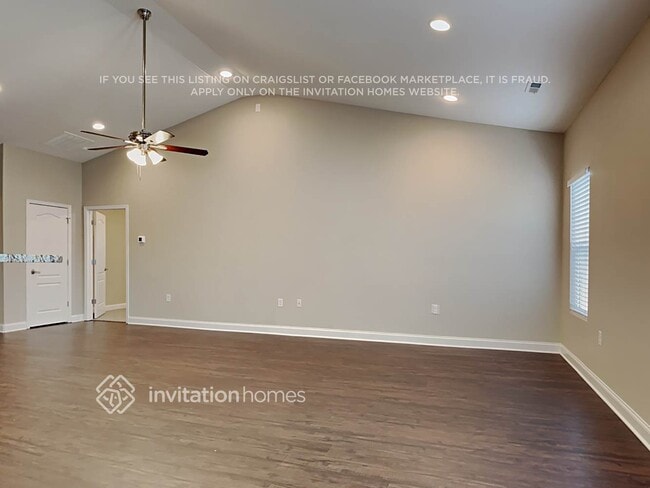 Foto del edificio - 1101 Black Diamond Dr