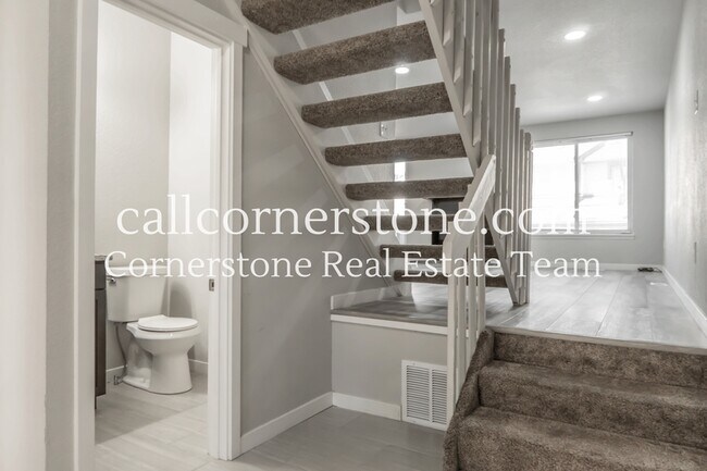 Foto del edificio - 4877 Bluestem Dr