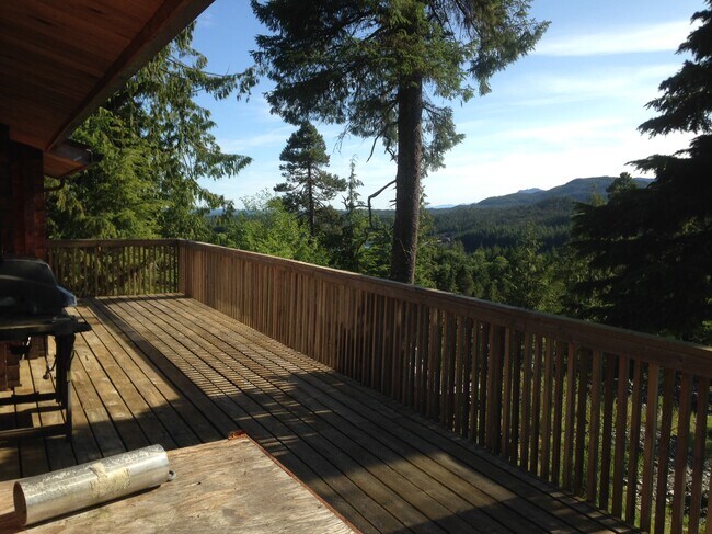 Foto del edificio - 359 Forest Park Drive