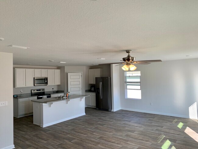 Kitchen/Living Room - 5619 Tristan Ct