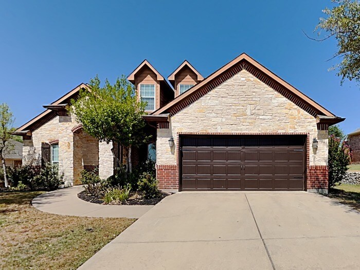Primary Photo - 705 Saddle Ridge Tr