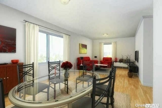 Building Photo - 479 Front St